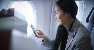 Iberia dará internet gratis a bordo con tecnología Starlink: así cambiarán los vuelos desde 2026