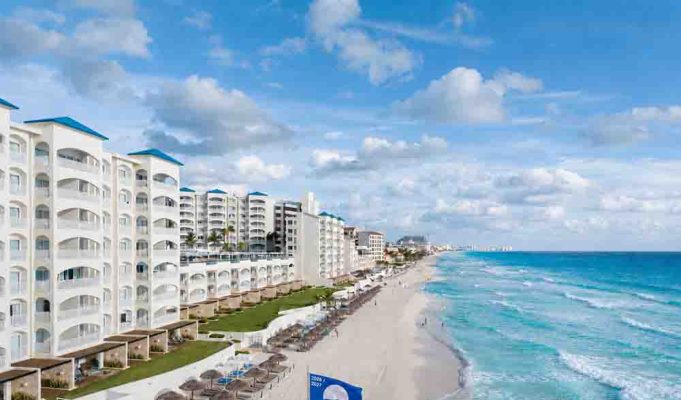 Una playa que inspira: Hilton Cancun Mar Caribe recibe reconocimiento por su compromiso ambiental